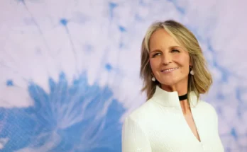 Gracefully aging, Helen Hunt is as beautiful today as she was five decades ago