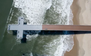 What Do You Think About This Cross-Shaped Pier?